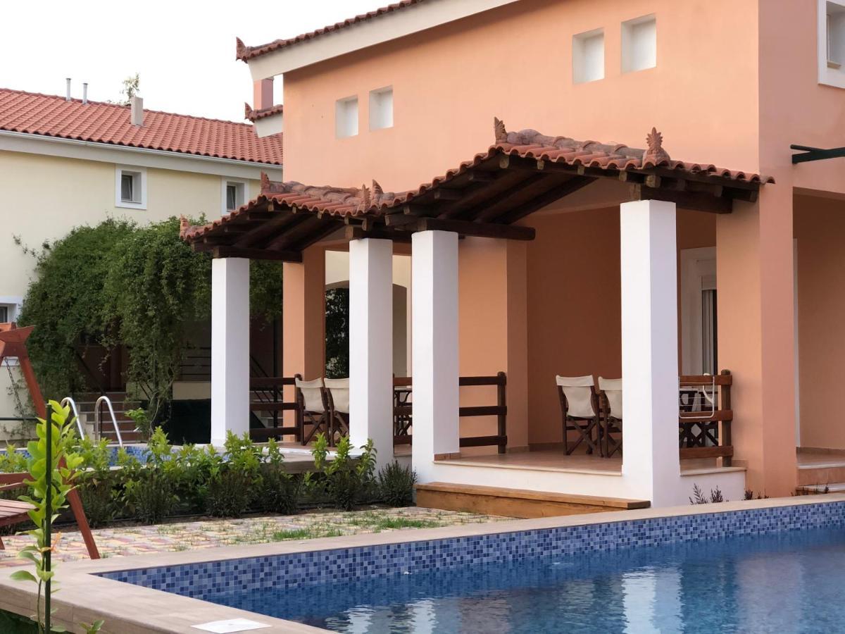 Corinthian Village Vrahati Екстериор снимка