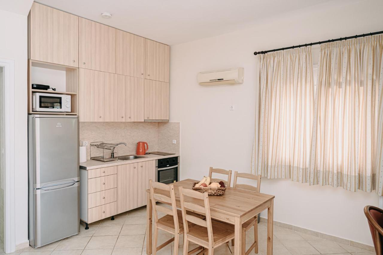 Corinthian Village Vrahati Екстериор снимка