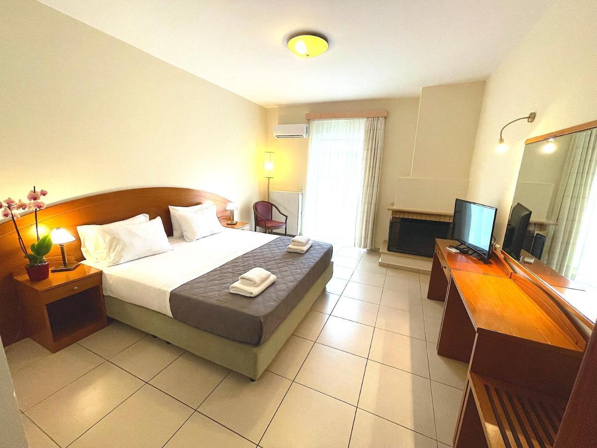 Corinthian Village Vrahati Екстериор снимка
